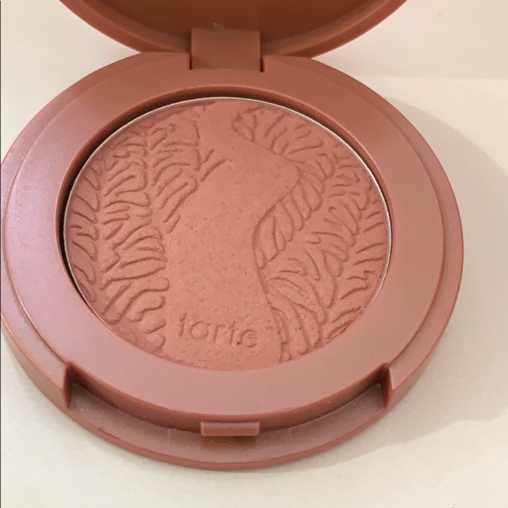 Tarts blush